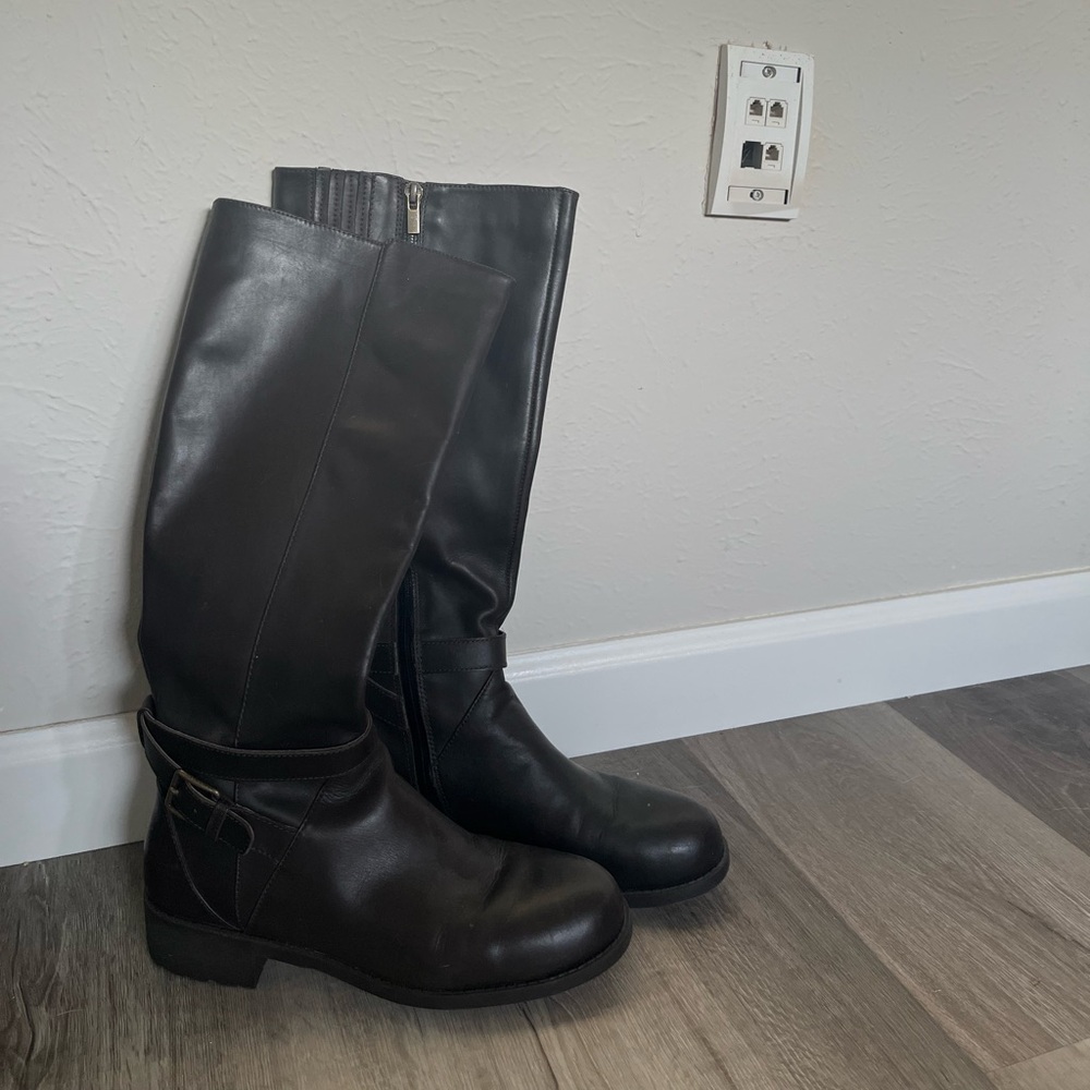 Cole Haan brown boots